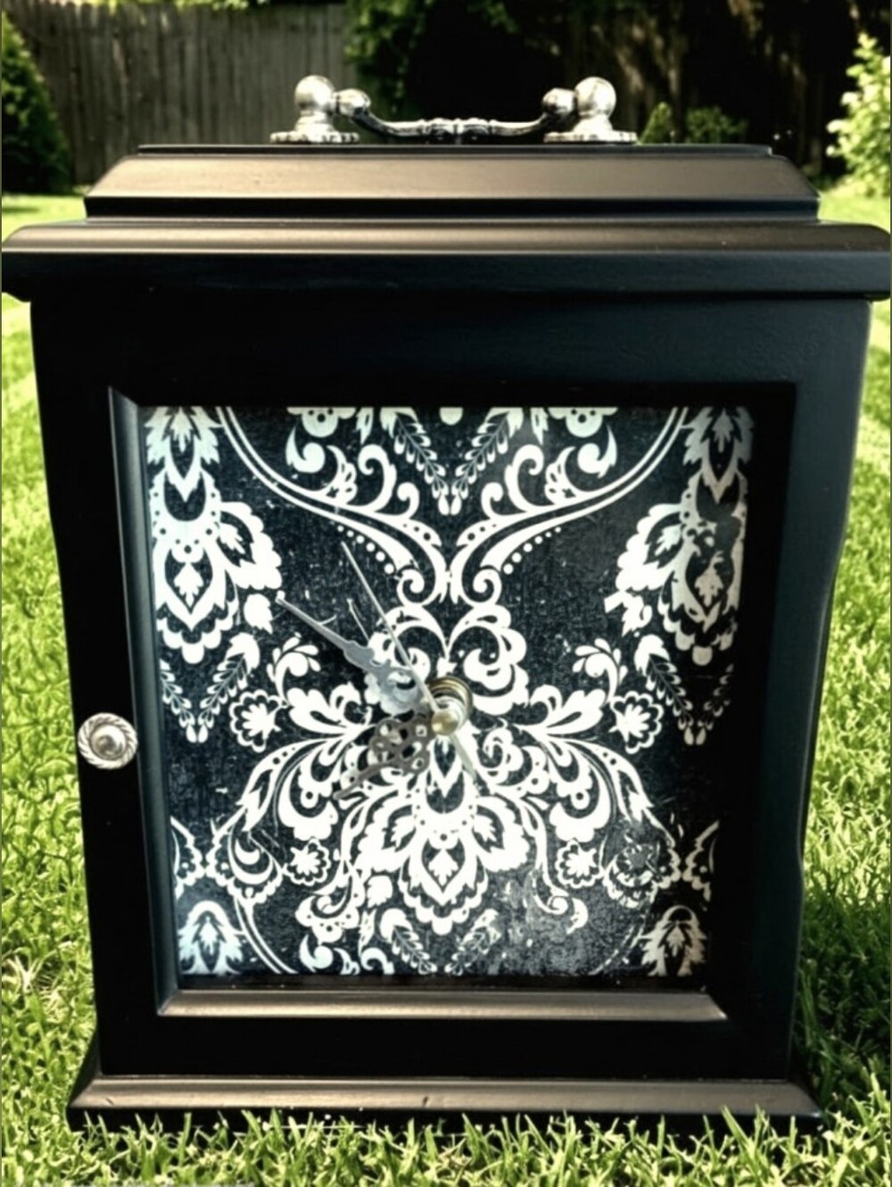 ReStyled Working Vintage Clock With Hidden Jewelry Box.